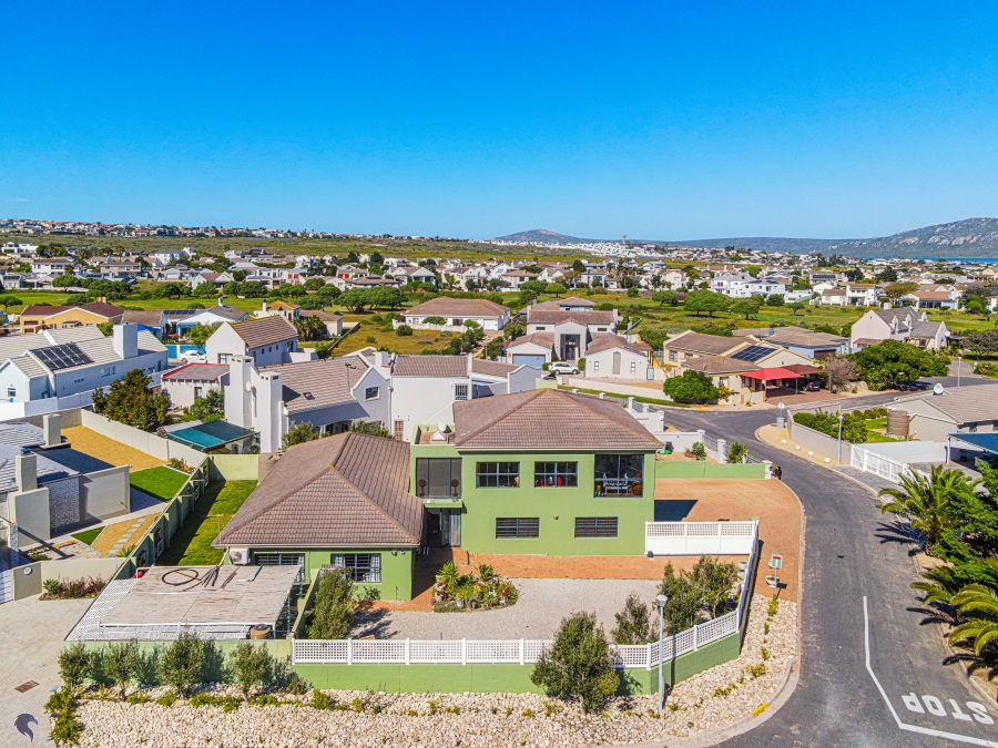 3 Bedroom Property for Sale in Country Club Western Cape